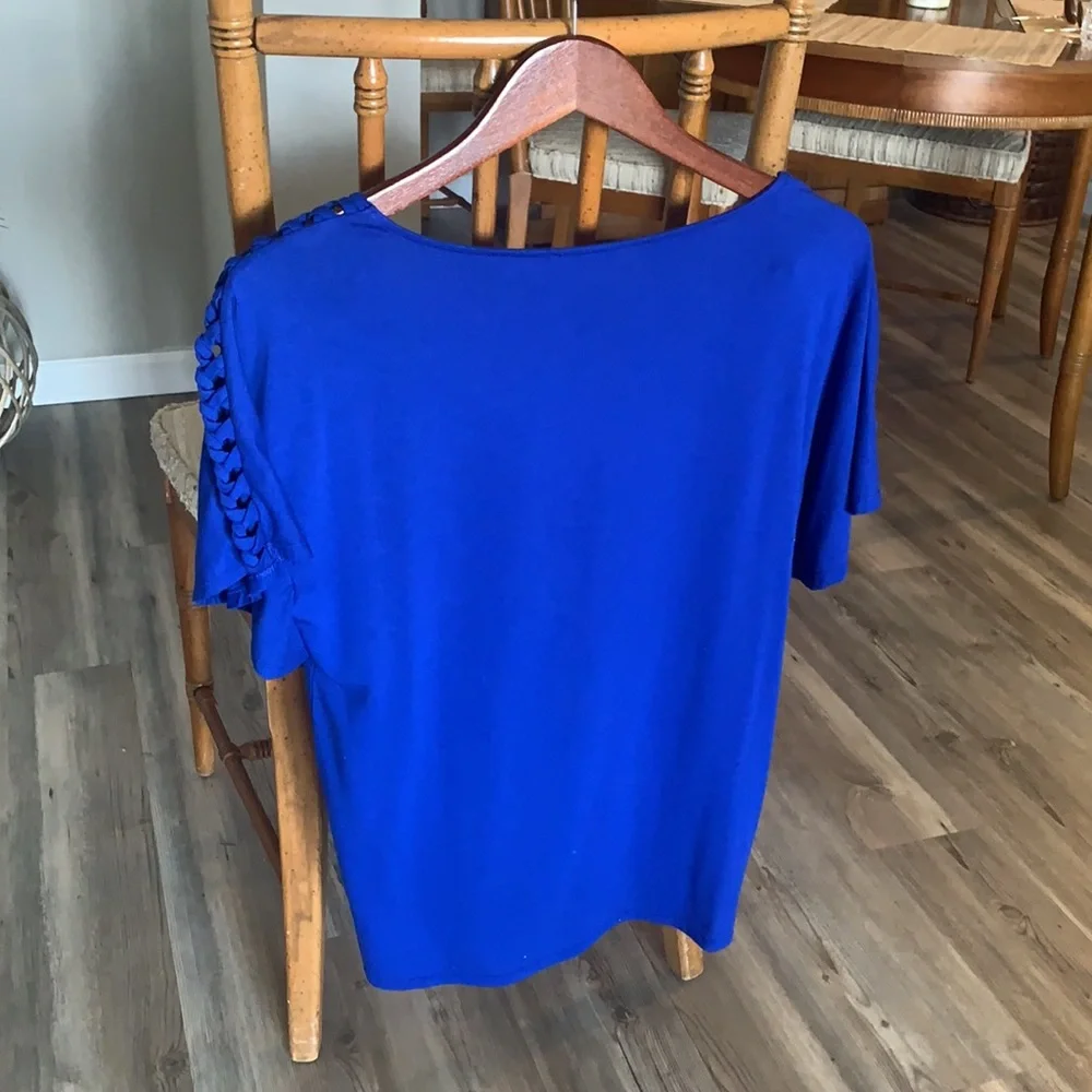 Top - Picture 5 of 5